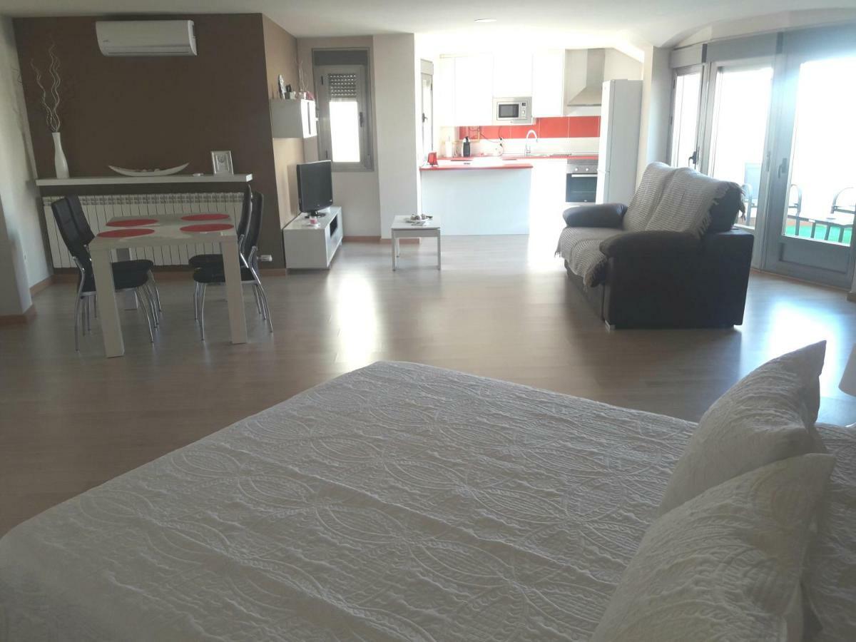 Apartamento Atico Apartment Valdepeñas Екстериор снимка
